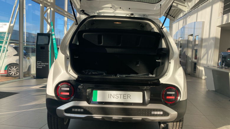 Hyundai INSTER 85kW 01 49kWh 5dr Auto Electric Hatchback